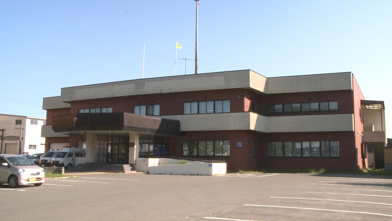 自転車の女性がはねられた事故の原因を調べる北海道警稚内署