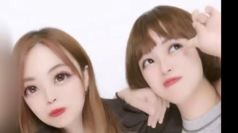 川村葉音被告と八木原亜麻被告