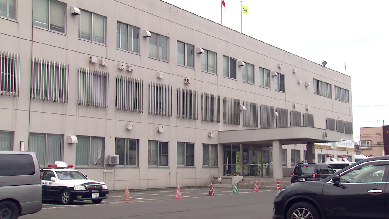 高級プリンを万引きした無職の62歳女を逮捕した北海道警北署（札幌市）
