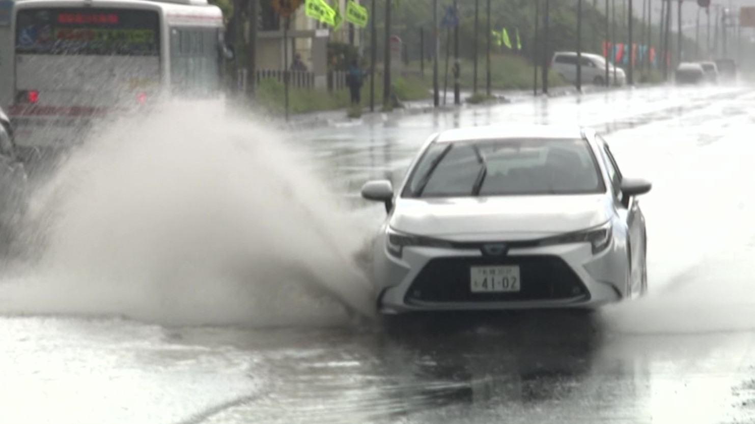  【北海道で初】「レベル3大雨警報」が札幌市と石狩市に一時発表…ゲリラ豪雨や雷、ひょうを札幌市内で観測―大気の状態が不安定な状況続く 13日にかけて、急な強い雨・落雷・突風・ひょうに注意を